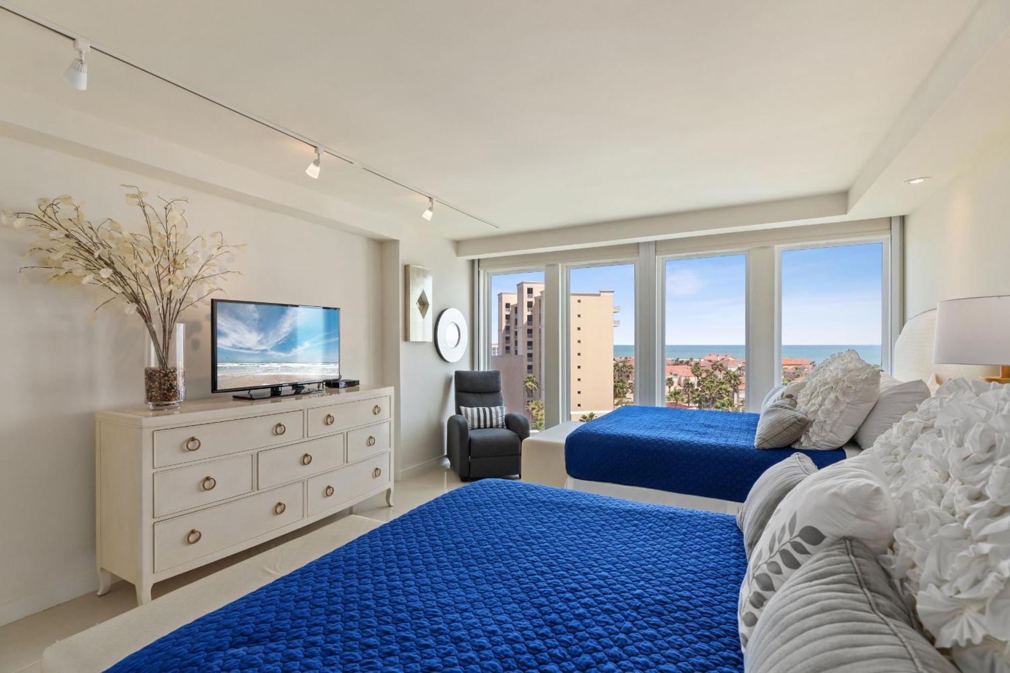 Modern With Ocean View Private Balcony Apartment South Padre Island